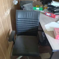 میز و صندلی