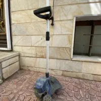 چمن زن برقی بسیار تمیز و کم کار