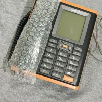 تلفن رو میزی