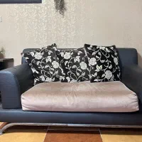 مبلمان ۶نفره به همراه جلو مبلی