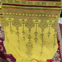 لباس فروشی زیح و جیبش بیشترش دوخته شده|لباس|بزمان, |دیوار