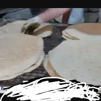استخدام شاطر خانم مسلط به پخت نان تیری در سمیرم