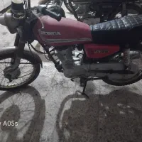 موتور هندا ۱۲۵ و ۱۵۰ مزایده سالم موتور روشن|موتورسیکلت|تبریز, |دیوار