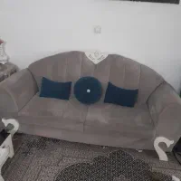 مبل سه نفره