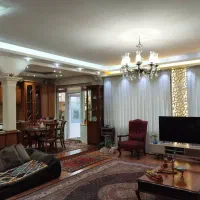 قائم3ویلایی2طبقه216متر2کله ویوابدی روبه فضای سبز