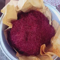 زعفران نگین درجه ۱ مستقیم از کشاورز