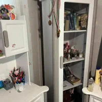 میز تحریر،میز آرایش،کمد،بوفه،تخت یک نفره|تخت و سرویس خواب|شیراز, شهرک ایثار|دیوار