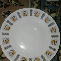 نعلبکی،زیرفنجانی.