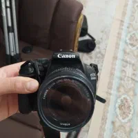 دوربین کانن (canon Eos1100D) وشارژر و کیف حرفه ای|دوربین عکاسی و فیلمبرداری|شیراز, شهرک فرهنگیان|دیوار
