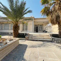 نظافتچی جوان و باسلیقه