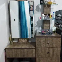 میز آرایش