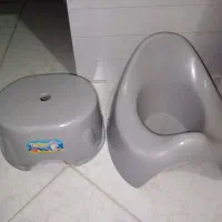 توالت و صندلی بچه نو