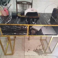 تعدادی لوازم مغازه ارایشگاه زنانه|آرایشگاه و سالن‌های زیبایی|کرمان, |دیوار