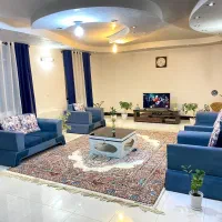 مبله-صدرا-دو-خواب-ویلایی-لوکس-پارکینگ-دار
