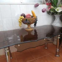 میز شیشه ای پایه استیل