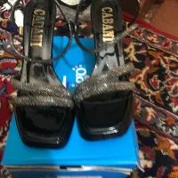 کفش مردانه و زنانه