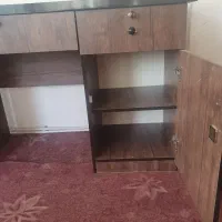 میزتحریربه ابعاد۵۰در۱۱۰ و ارتفاع۷۸سانتیمتر
