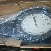 ساعت دیواری