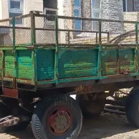 تریلی چهار چرخ تمیز