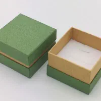 استخدام خانم کاردر منزل جعبه طلا