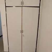 ۹۰ متری طبقه سوم
