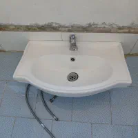 روشور تمیز و مرتب همراه با شیر|لوازم سرویس بهداشتی|گلبهار, شهر جدید گلبهار|دیوار