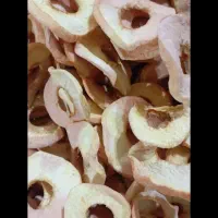 سیب خشک تمیز و خوشمزه و شیرین|حراج|یاسوج, |دیوار