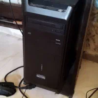 کیس و مانیتور