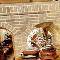 صندوق دار رستوران سنتی