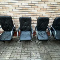 ۴ عدد صندلی انتظار