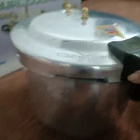 زودپز|ظروف پخت‌وپز|ملارد, |دیوار