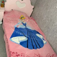 تخت خواب وکمد
