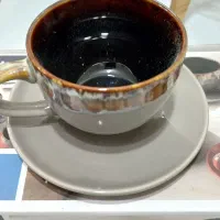 فنجان نعلبکی کافی‌شاپ