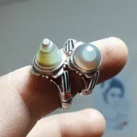 انگشتر باباقوری سبز و تک خال