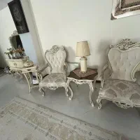 مبل و میز غذاخوری و آینه کنسول