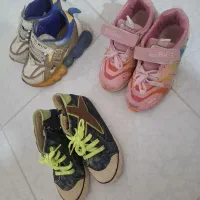 کفش وکتونی|کفش و لباس بچه|چالوس, |دیوار