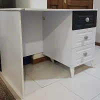 میز تحریر 3 کشو گرین مدل برلین