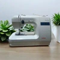 چرخ خیاطی ژانومه E4000دارای ضمانت دوخت