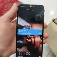 گوشی مدل آنر ۸c