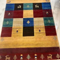 فرش در حد نو هر کدام ۲۵۰۰۰۰۰ پادری ۸۰۰۰۰۰