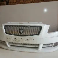 سپر و چراغ‌های جلو رانا