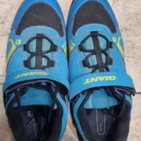 کفش دوچرخه سواری جاینت