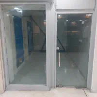 مغازه-20-متری-در-مجتمع-تجاری-چهارباغ-بالا