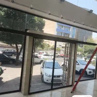 درب اتوماتیک شیشهای راه بند کرکره برقی جک پارکینگ|خدمات پیشه و مهارت|بومهن, |دیوار