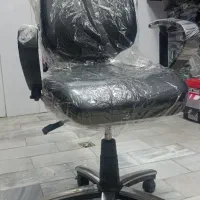 صندلی اداری گردان