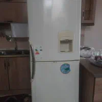 یخچال فریزر کاملا سالم