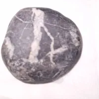 سنگ جن دارای انرژی و خواص درمانی