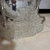 آینه و شمعدان و میز