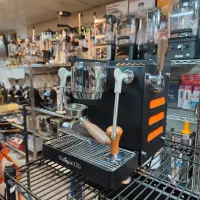 اسپرسو قهوه ساز نیمه صنعتی اسپرسوساز یونیک لایف|کافی‌شاپ و رستوران|اندیشه, شهرک کوثر|دیوار