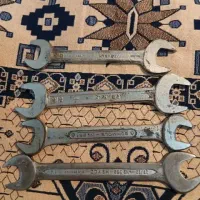 تعدادی اچار انبر